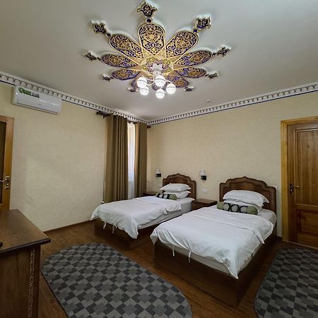 Old Gate Family Guest House Bukhara Exterior photo