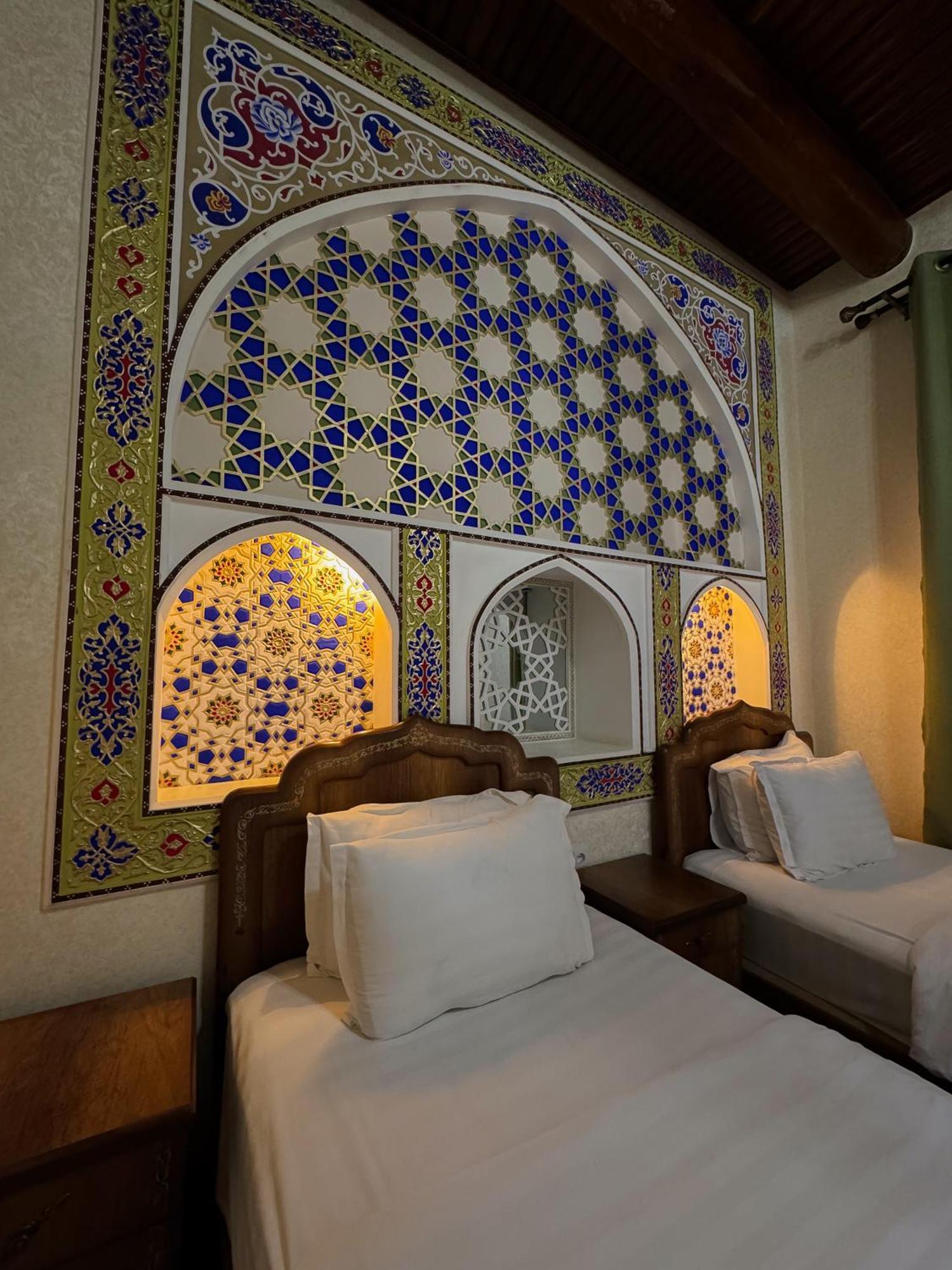 Old Gate Family Guest House Bukhara Exterior photo